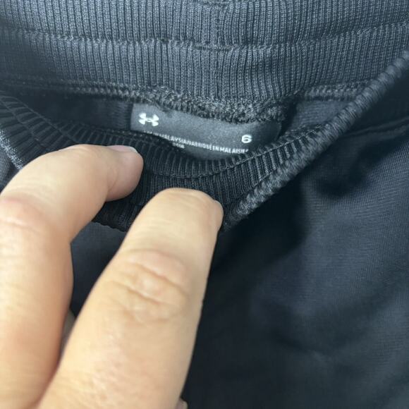NEW! Under Armour Black Joggers - Picture 4 of 6
